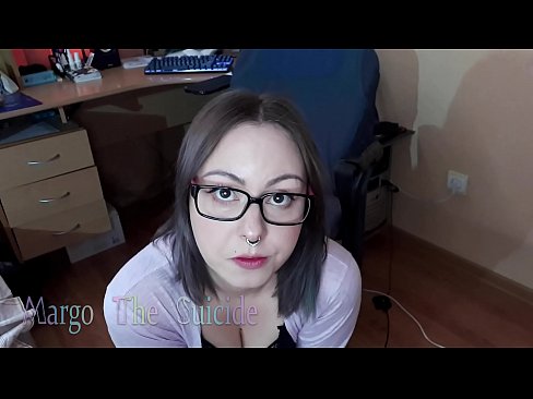 ❤️ Секси девојка со наочари длабоко го цица дилдото на камерата ❌ Секс видео кај нас mk.tuberxxx.ru ❌️